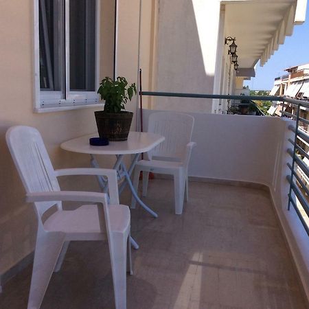 Comfort Apartment In Preveza Esterno foto
